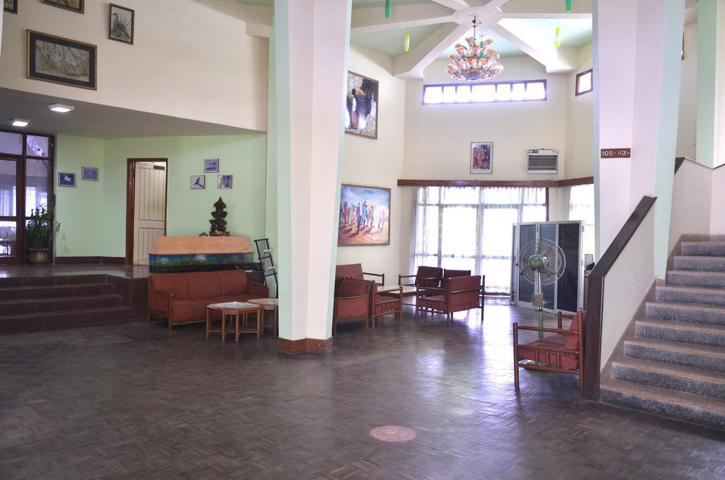 Hotel Bharatpur Ashok Exterior foto